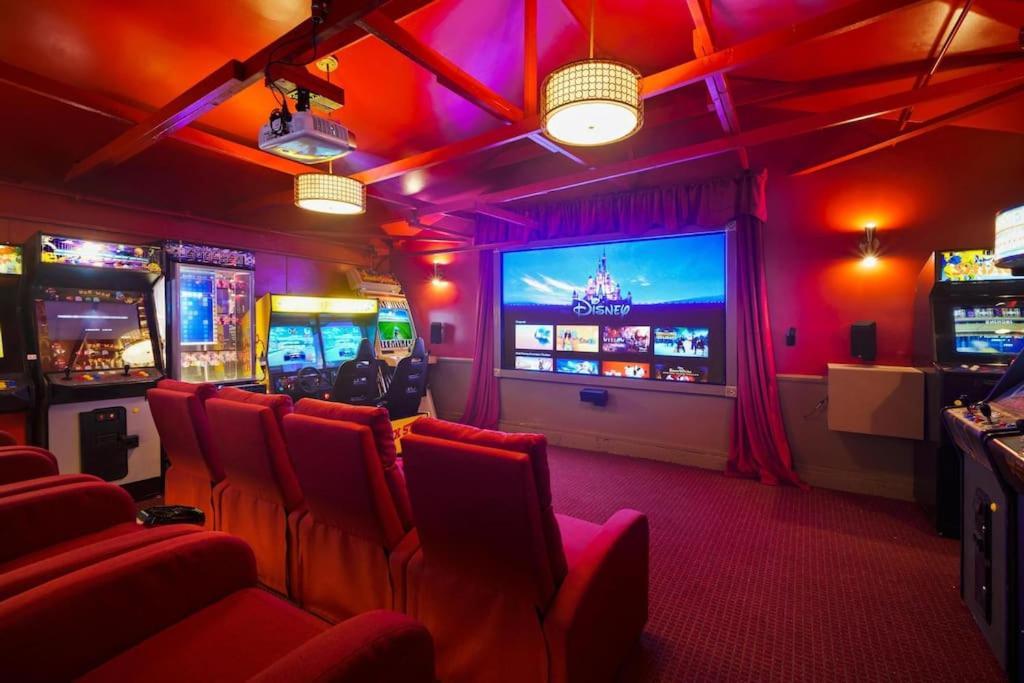 The Disneyland Dream: Arcade, Theater, Play, Golf+ Villa Garden Grove Eksteriør billede